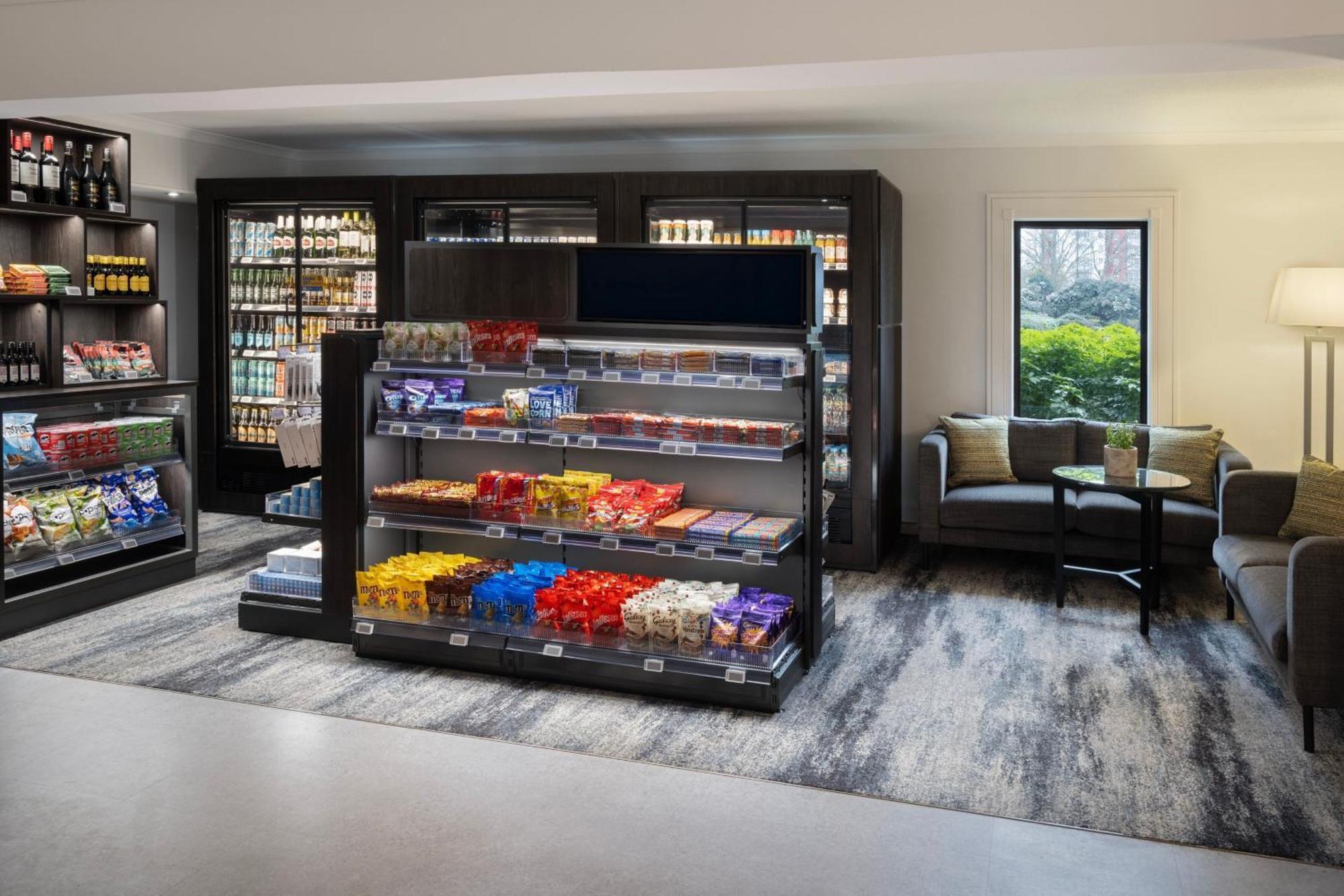 Delta Hotels By Marriott Heathrow Windsor Eksteriør bilde